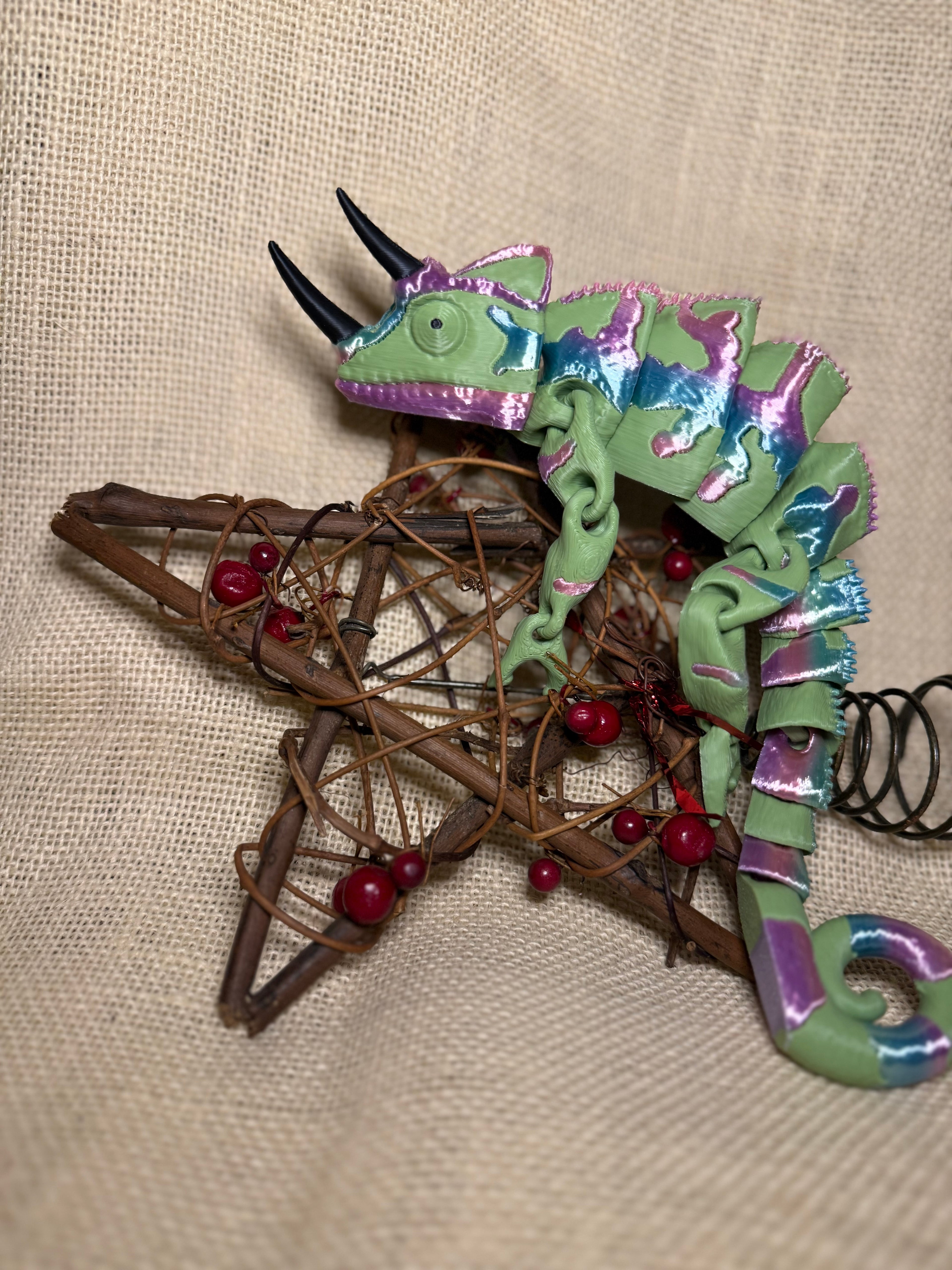 Articulated chameleon