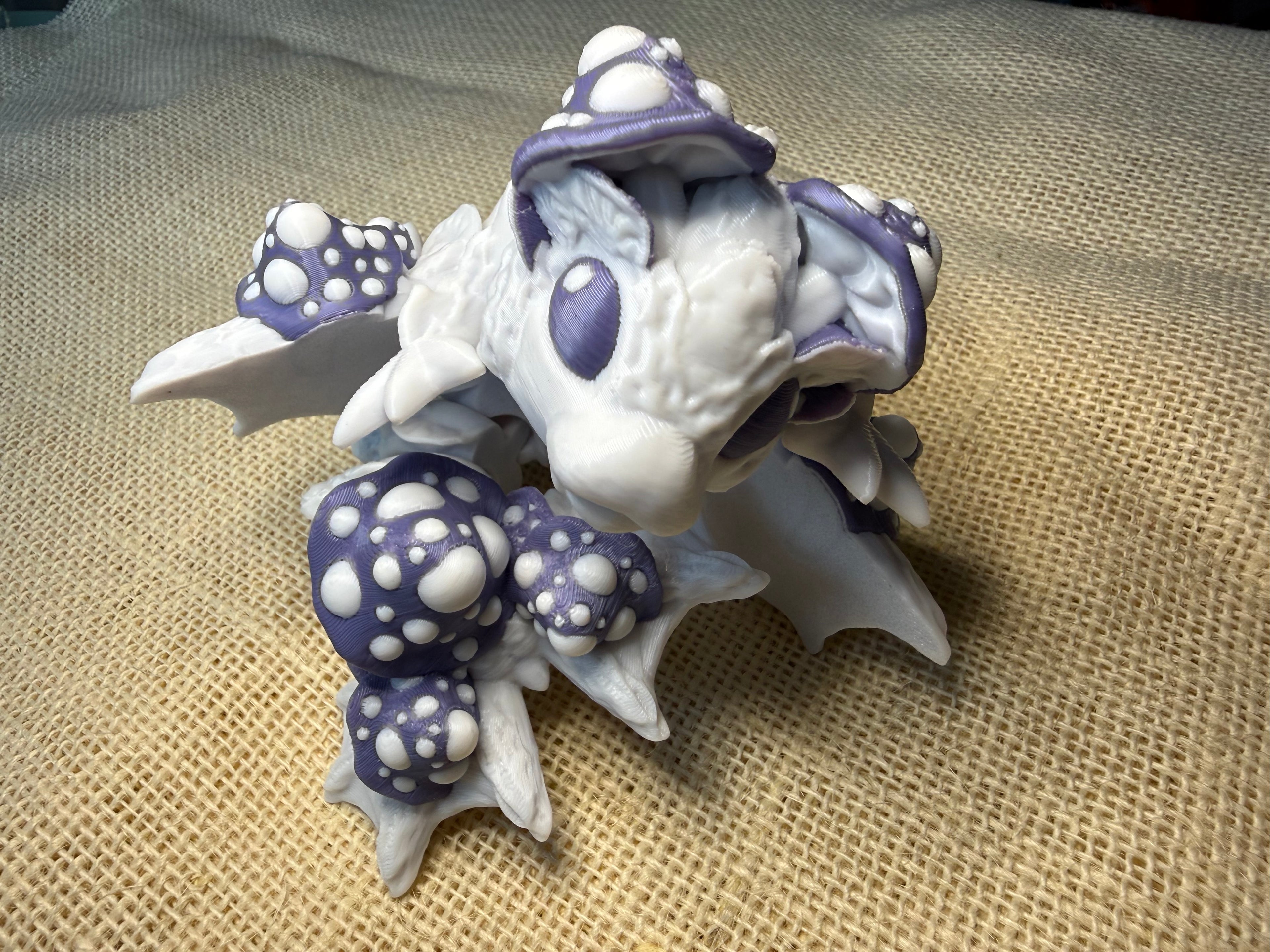 Articulated mushroom dragon